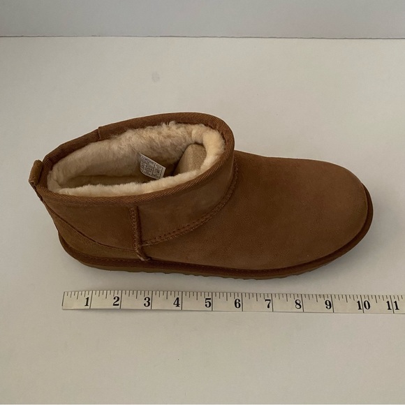 UGG Classic Ultra Mini Boots Chestnut Kid’s 6 (Will Fit a Women’s 8) - Picture 14 of 15